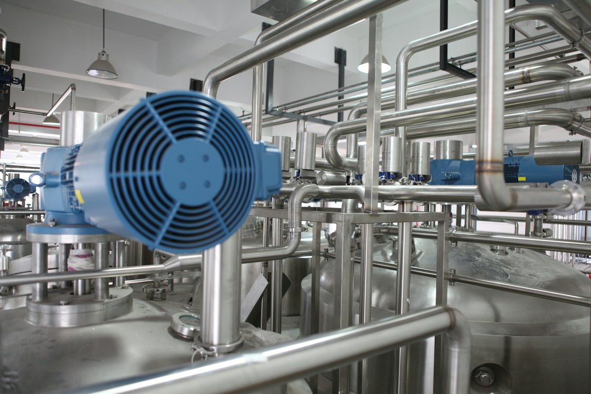 Chilled Water Piping & Pumps